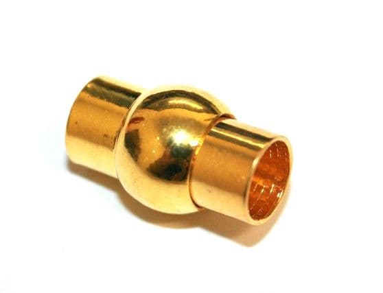 2pcs x inside measurement 5mm gold colour magnetic barrel and ball clasp - S.F - 3009104