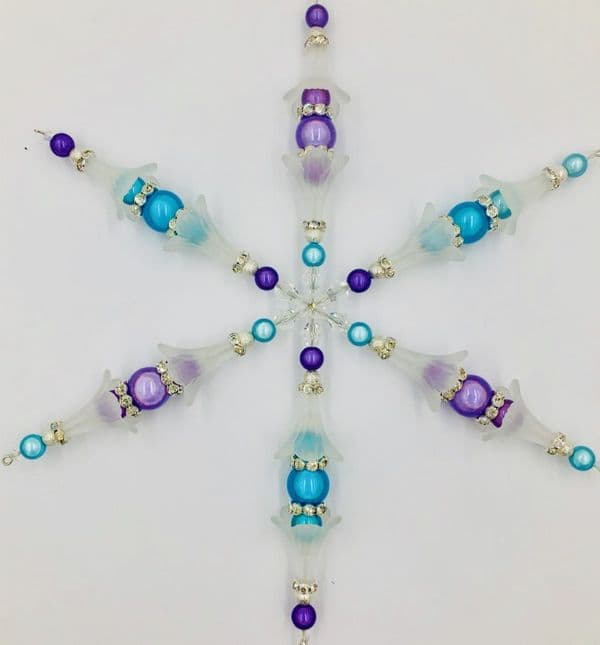 4 x Large snowflake kits 22.5cm's Purples & Blue miracle beads (£7 each)