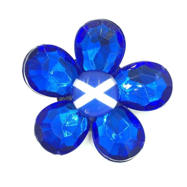 Make your own Scottish saltire flower brooch - 40mm - 13mm x 18mm beads
