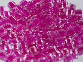 SB0209 SQUARE BEADS 4 MM FUCHSIA LINED CRYSTAL (15 grams)