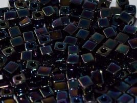 SB0452 SQUARE BEADS 4 MM METALLIC DK.BLUE IRIS (15 grams)