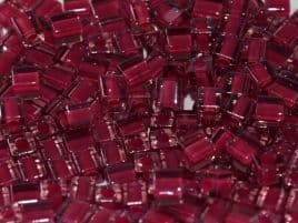 SB2649 SQUARE BEADS 4 MM COLOR LINED PINK/RED (15 grams)