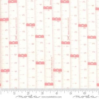 CW-C001 - Moda Little Snippets - Pink Tape Measures - 55181 13 - Cotton Fabric