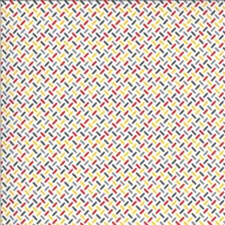 On the Go - 7547 - Moda 20728.11 - Tyre Tread on White Cotton Fabric