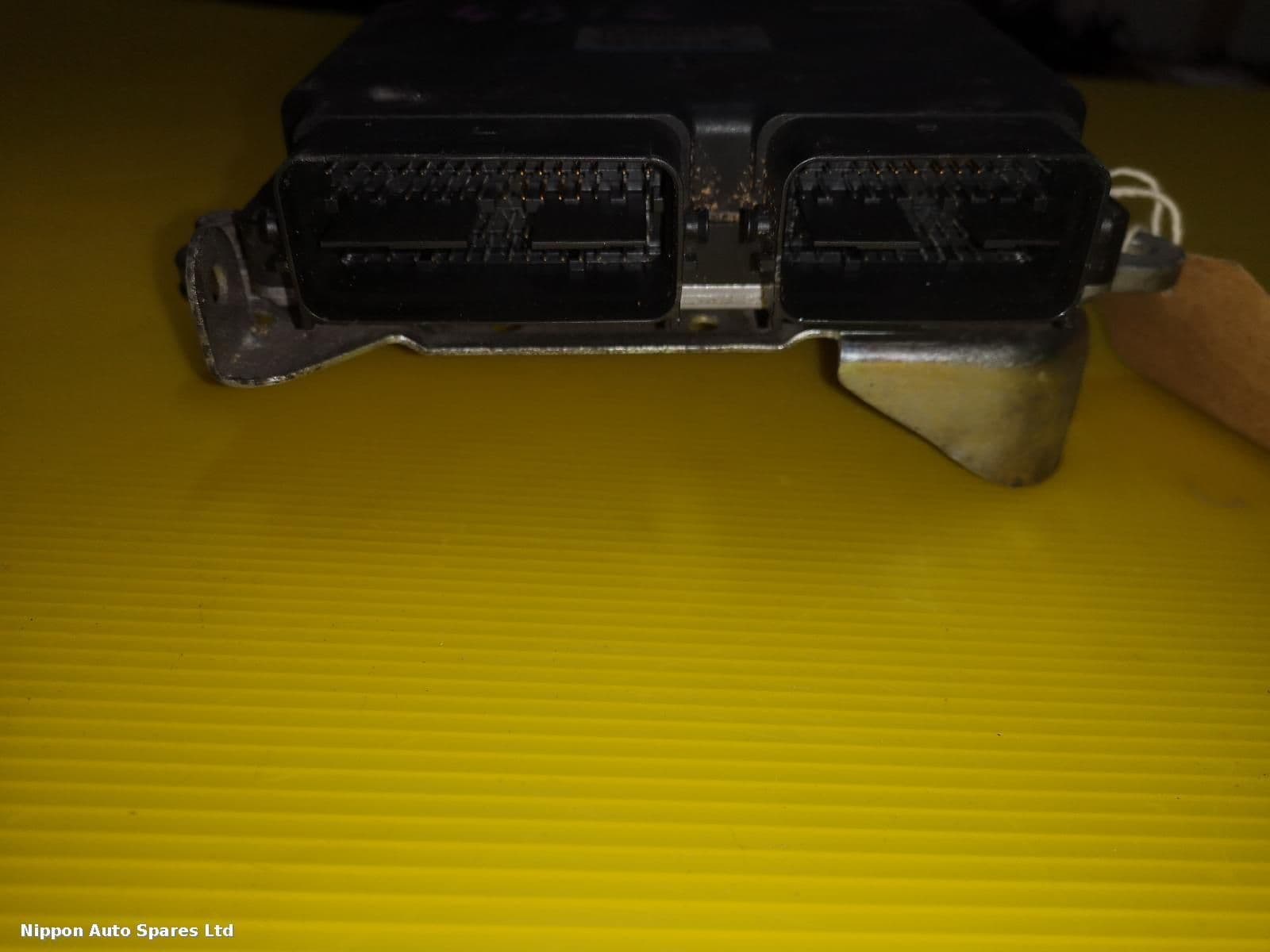 2010 MITSUBISHI OUTLANDER ECU 2.4 Petrol Engine Ecu 1860A657 2.4 PETROL