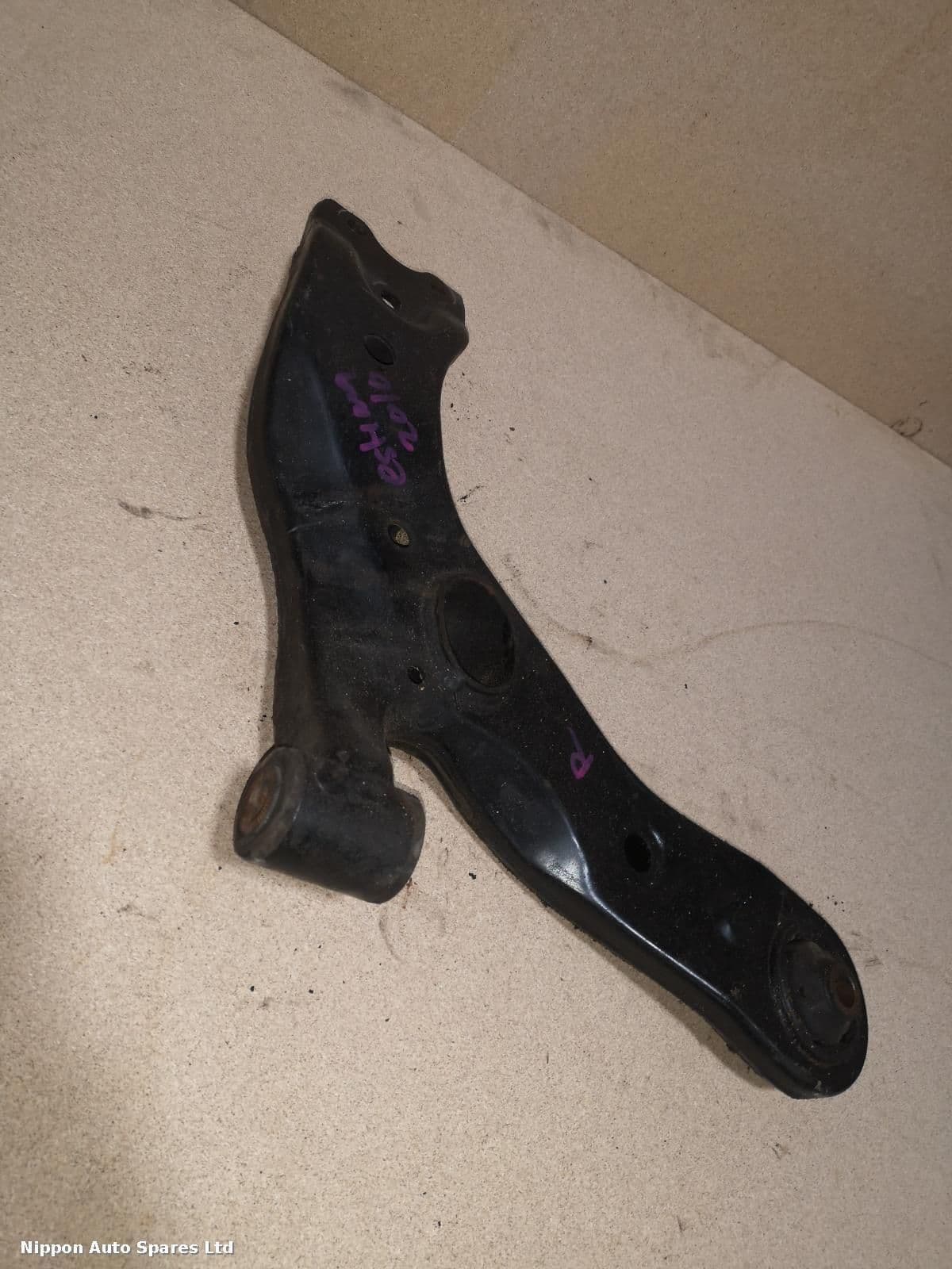 2011 TOYOTA ESTIMA RF Lower Control Arm Mk3 60248