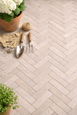 Dijon Sinai Pearl Honed & Tumbled Cobbles 200x50x40mm (Price From: £43.00/m2)