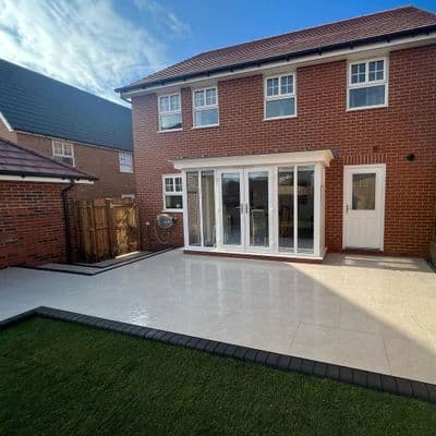 Mount Himalaya White Outdoor Porcelain 900x600x20mm (Price: £22.95/m2)