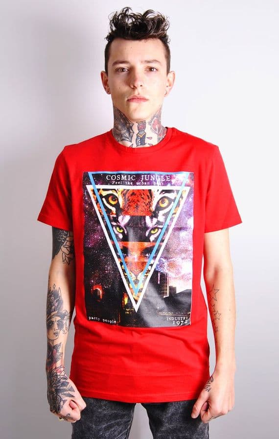 T-shirt with chest print