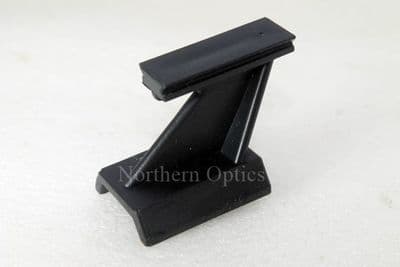 Red dot finderscope dovetail bracket
