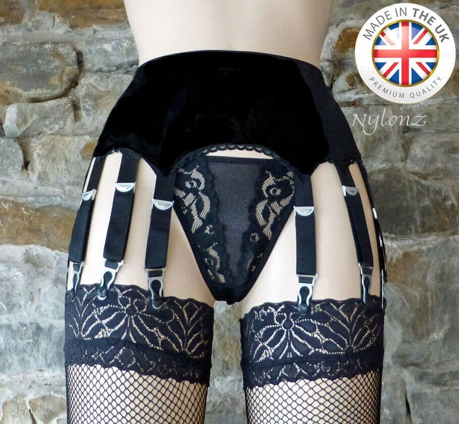 14 Strap Plain Suspender Belt Black