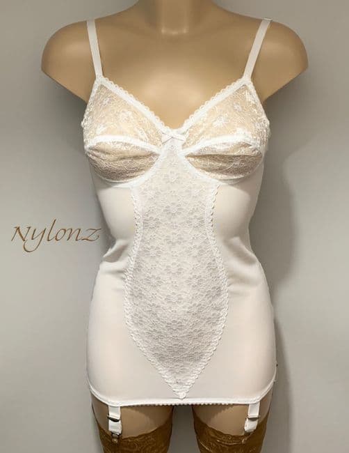 6 Strap Corselette / Full Girdle - White