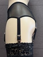 6 Strap 'Pull On' Powermesh Suspender Belt Black