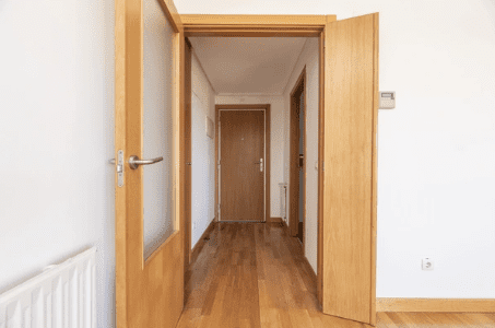 Top Considerations When Selecting Internal Oak Doors