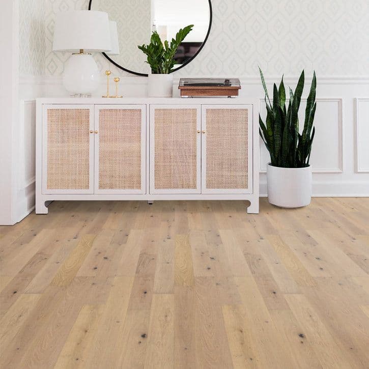 Choosing the Right Oak Flooring for Your Home: Expert Tips for Every Room