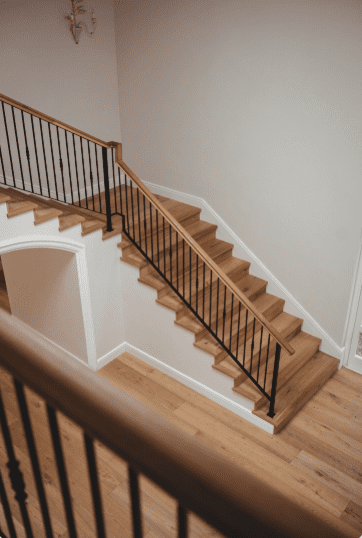 How to Choose the Right Oak Stair Parts for Your Home: Spindles, Newels & Treads