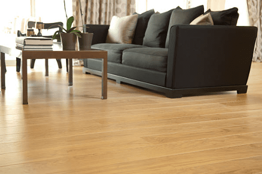 How to Protect Oak Floors from Moisture and Scratches