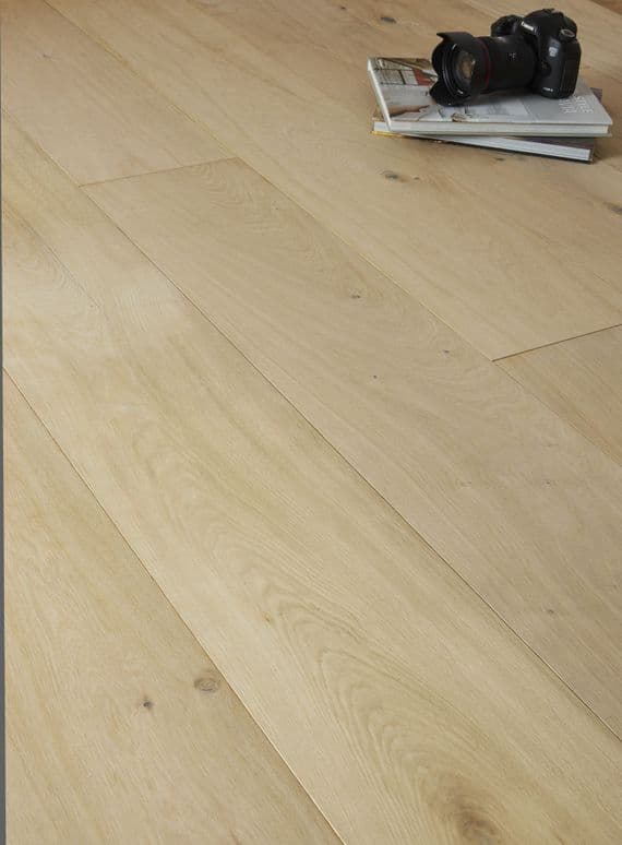 Blenheim Wideplank Character Oak Flooring 20x240mm Unfinished M1010Z