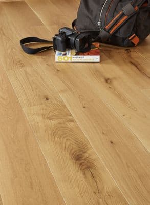 Rustic Engineered Oak Flooring 14x190mm UV-Oiled EL1001