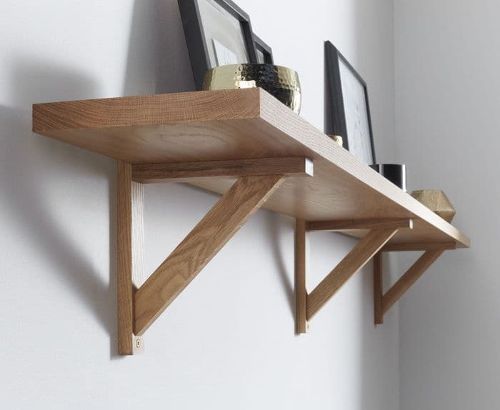 Solid Oak Wall Shelf 32x195mm Traditional Oak Brackets