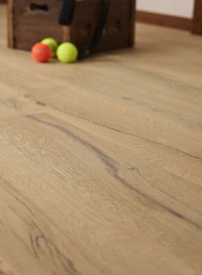 Variante Delfi 220 Wideplank Oak Flooring14x220mm Limed TT1026