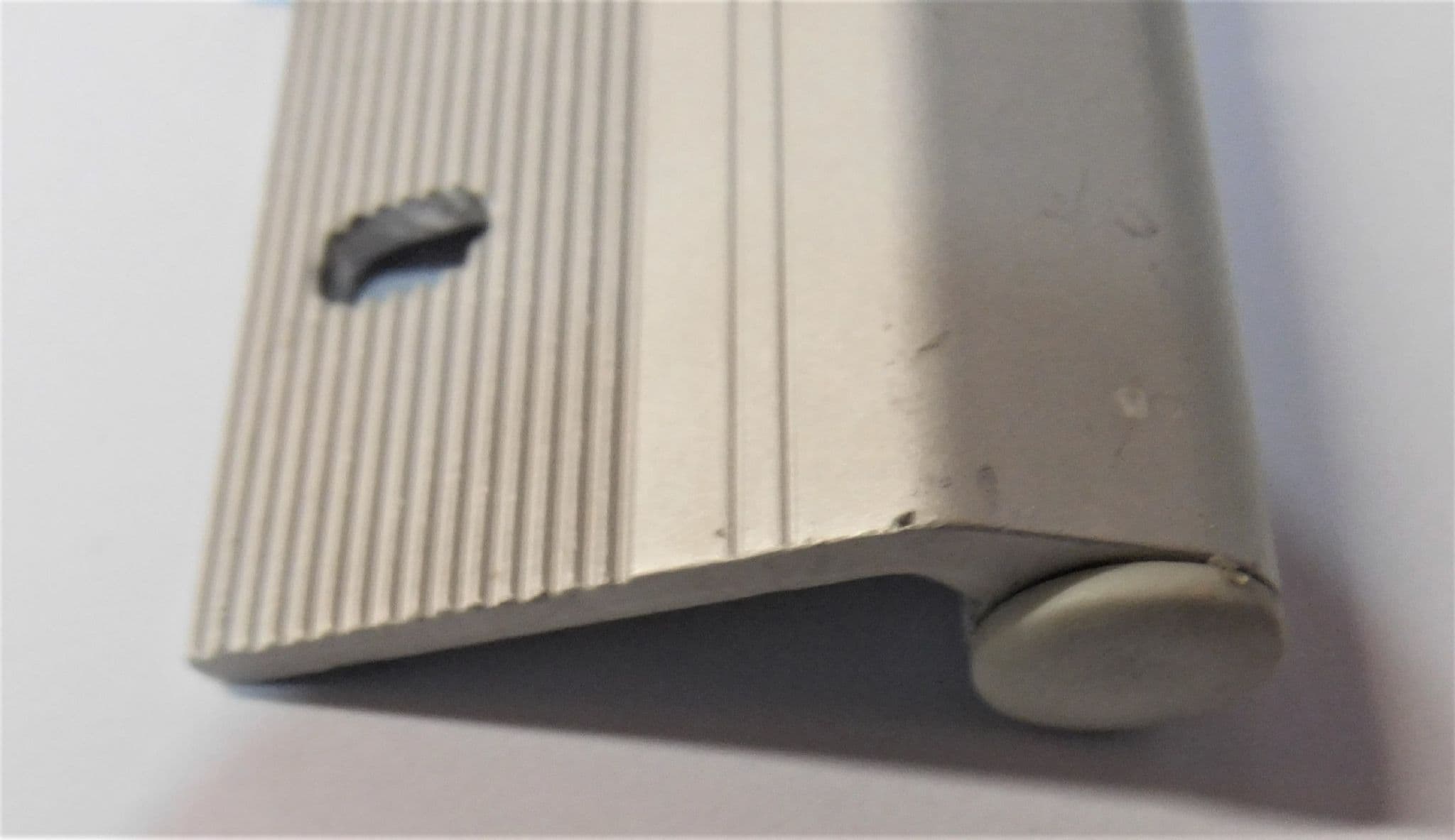 C I Autocruise 2 part locker door hinge CI1b