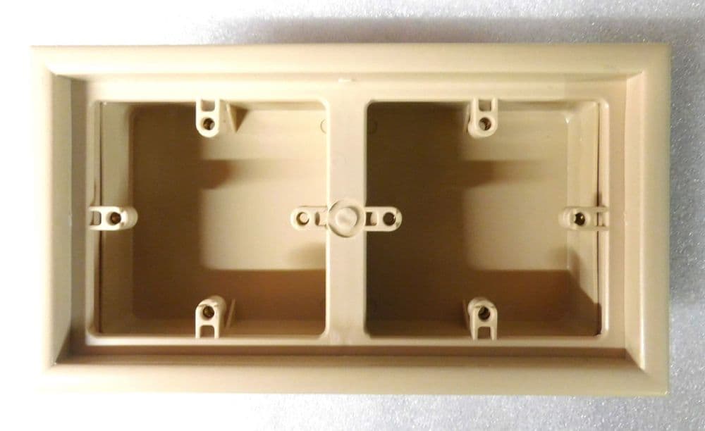 CEC Electrical double socket / switch backbox