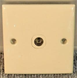 Clipsal electrical motorhome caravan Beige  co-axial cable tv antenna socket