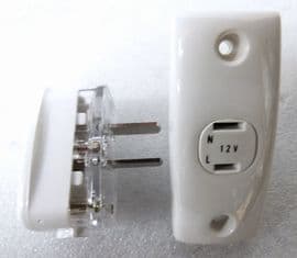 CLIPSAL electrics 12v thin socket & plug 2 pin WHITE