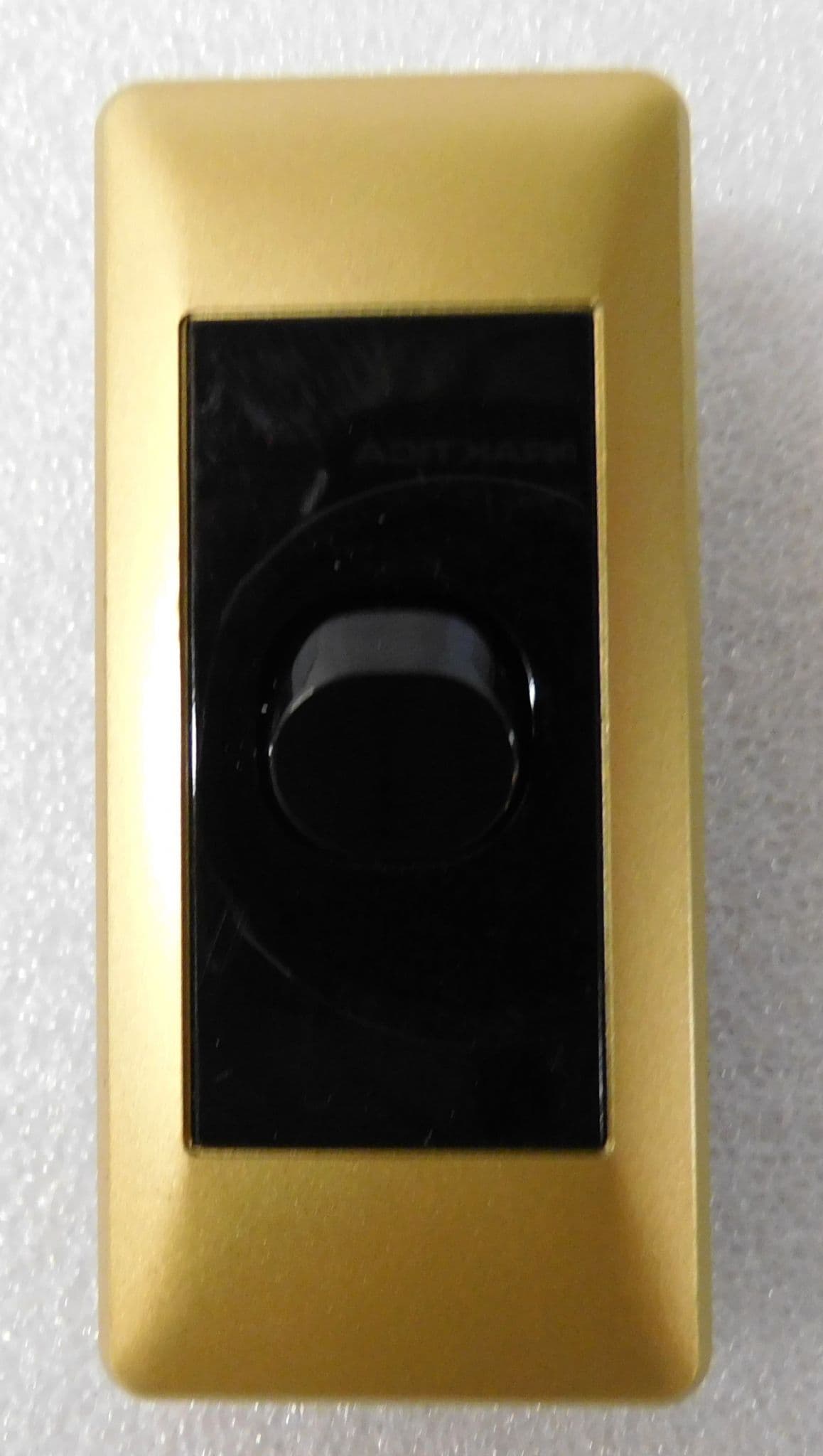 CLIPSAL Single 12v switch golden sand