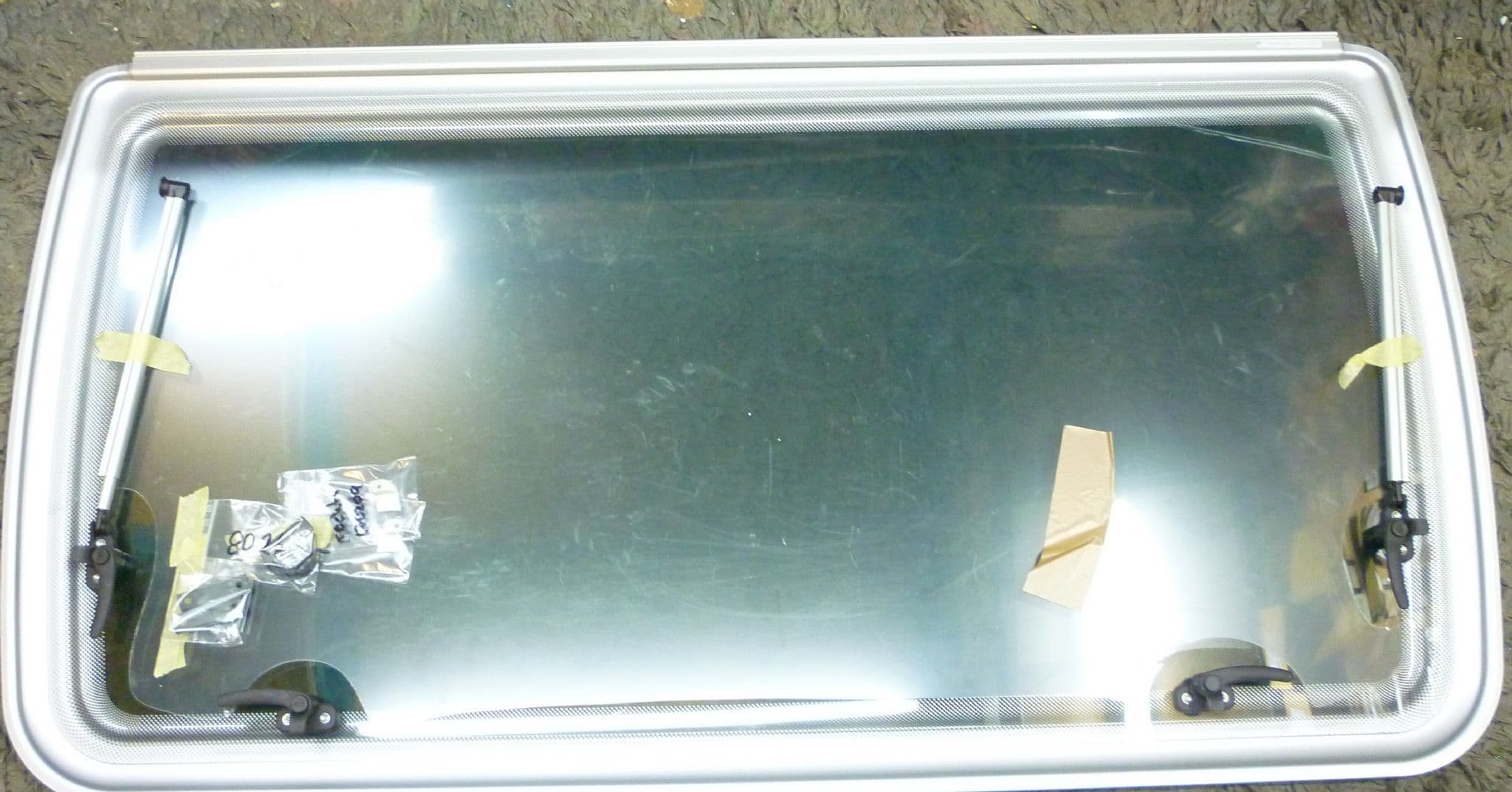 Dometic caravan motorhome window g2 AGC4831100X55040
