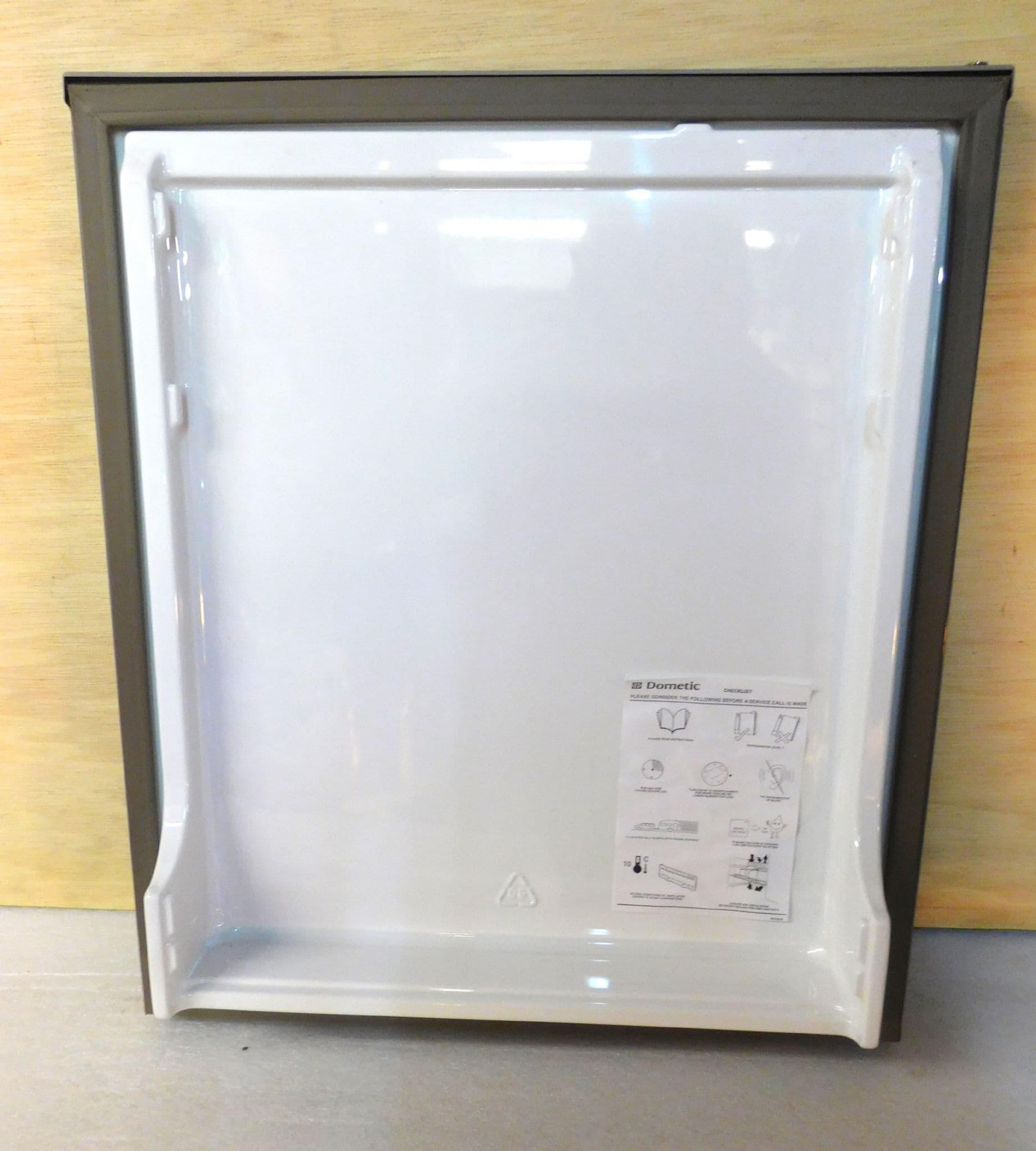 Dometic fridge door RM4211S