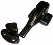 Ellbee split barn door Retainer