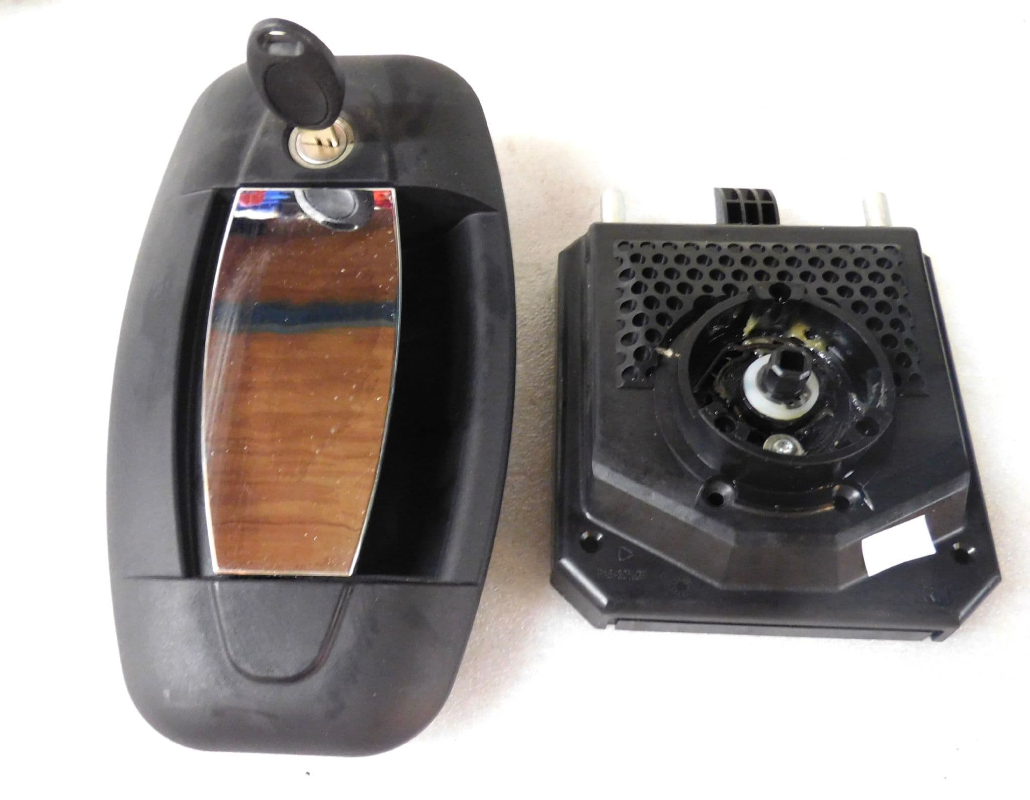 Hartal Evoline door handle/lock Motorhome caravan