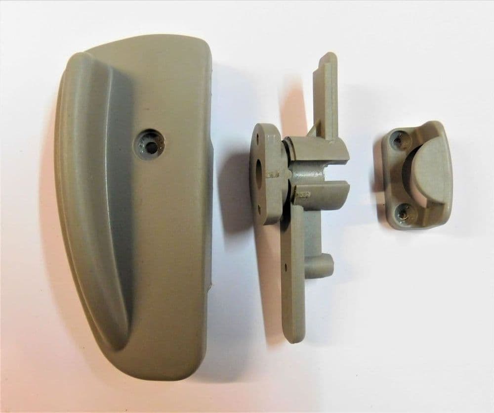 Porta Del Camper Con Cestino Immagine Stock - Immagine Di Accampamento - Foto 4