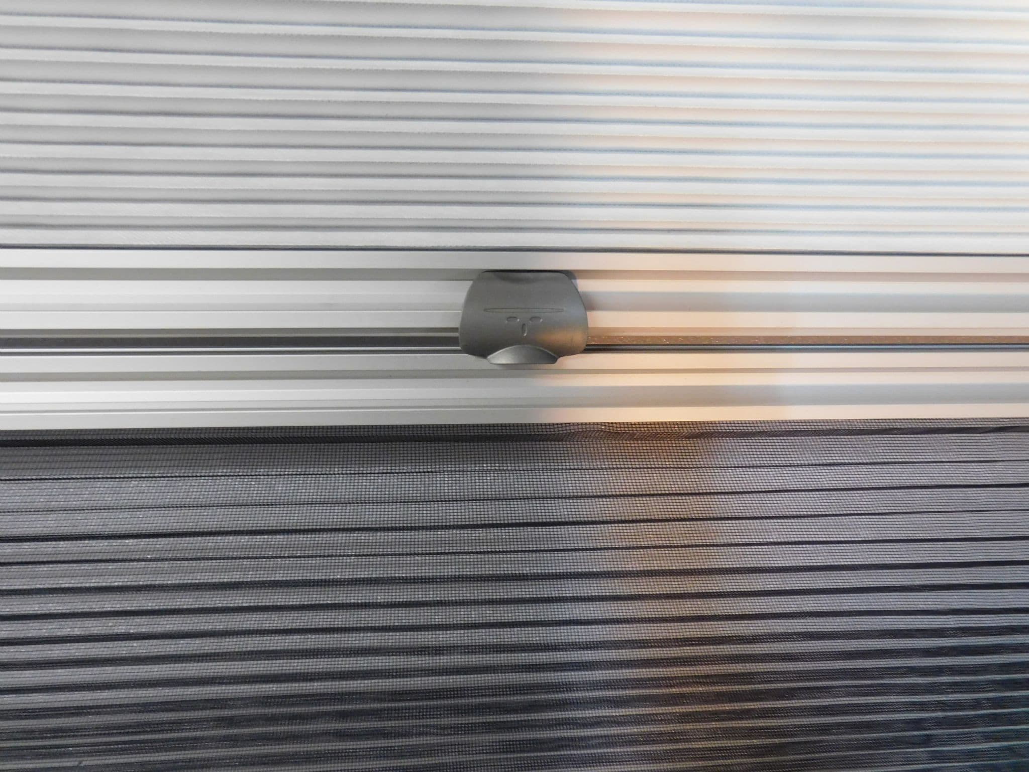 HORREX motorhome window blind flyscreen 1170x625mm