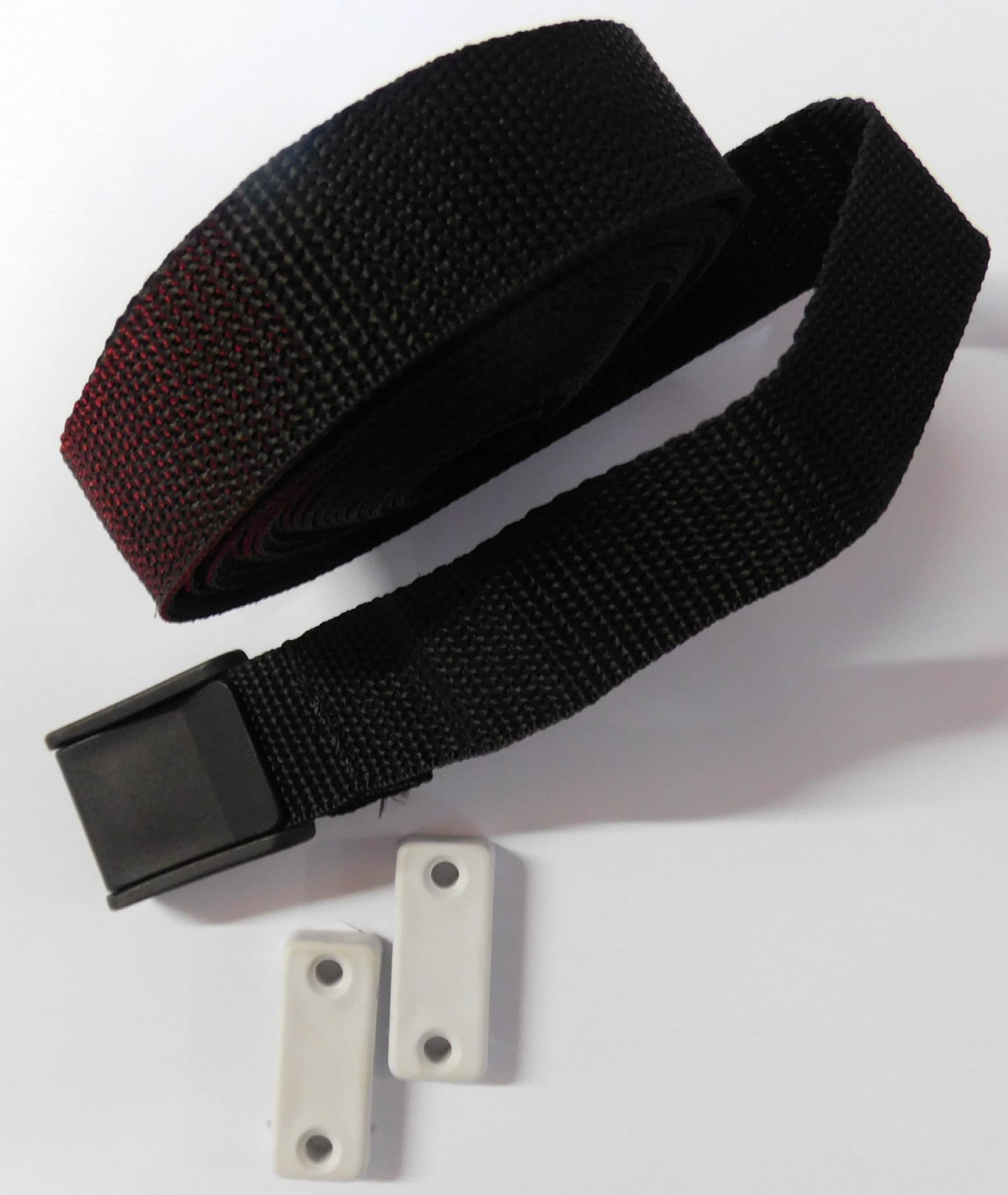 Motorhome campervan garage securing strap