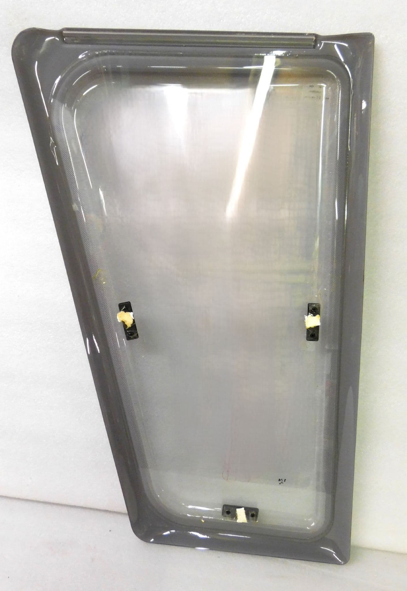 Plastoform front side window Caravan RIGHT HAND