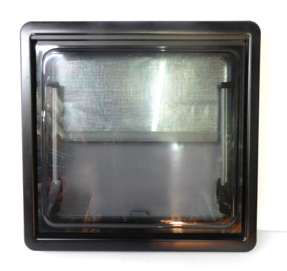 Dometic Seitz S4/S5 Hinged Replacement Window – 500x300mm, Complete With Attachments