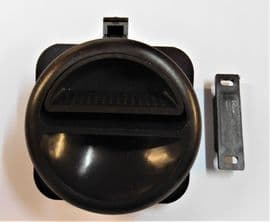 Squeeze Cupboard Door Handle (Brown)