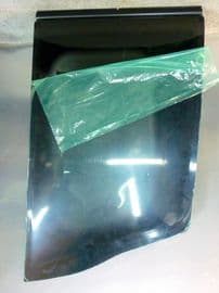 Swift Caravan front window Right hand se17510132x56040