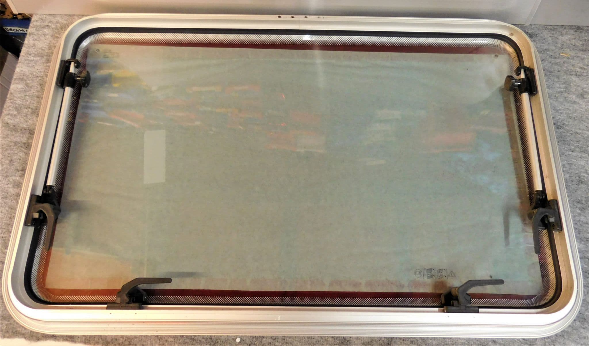 SWIFT Polyplastic Caravan Motorhome window 930x580
