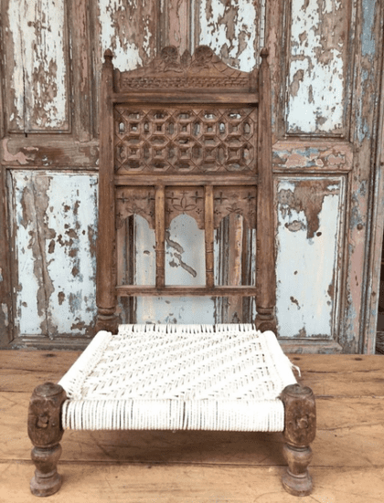 Low Pida Chair Antique
