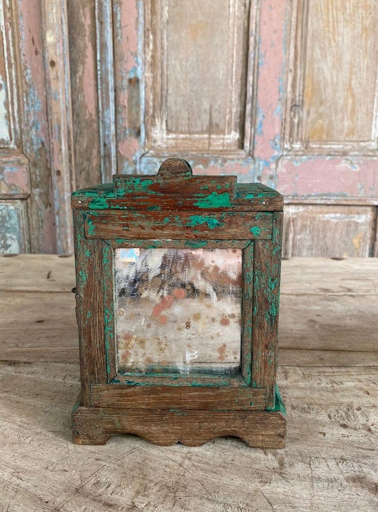 Small Vintage Key SOLD