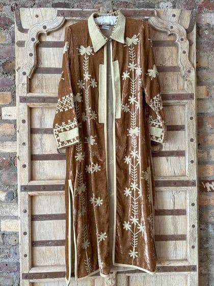 velvet coat in nutmeg