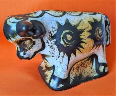 Celtic Pottery Mousehole Folk Pattern Bull