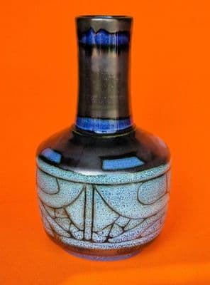 Celtic Pottery Newlyn Medallion Mallet Vase