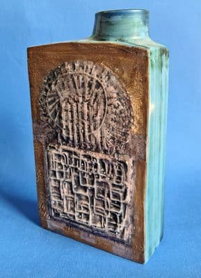 Genuine Troika Pottery St Ives Stove Man Chimney Vase