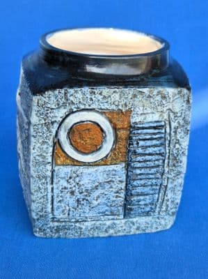 Troika Pottery Marmalade Pot decorated by Honor Curtris