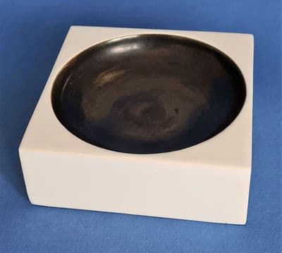 Troika Pottery Smooth Glaze Shallow Dish